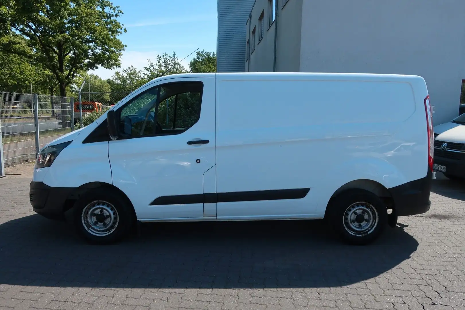 Ford Transit Custom Kasten 250 L1 City Light AHK Weiß - 2