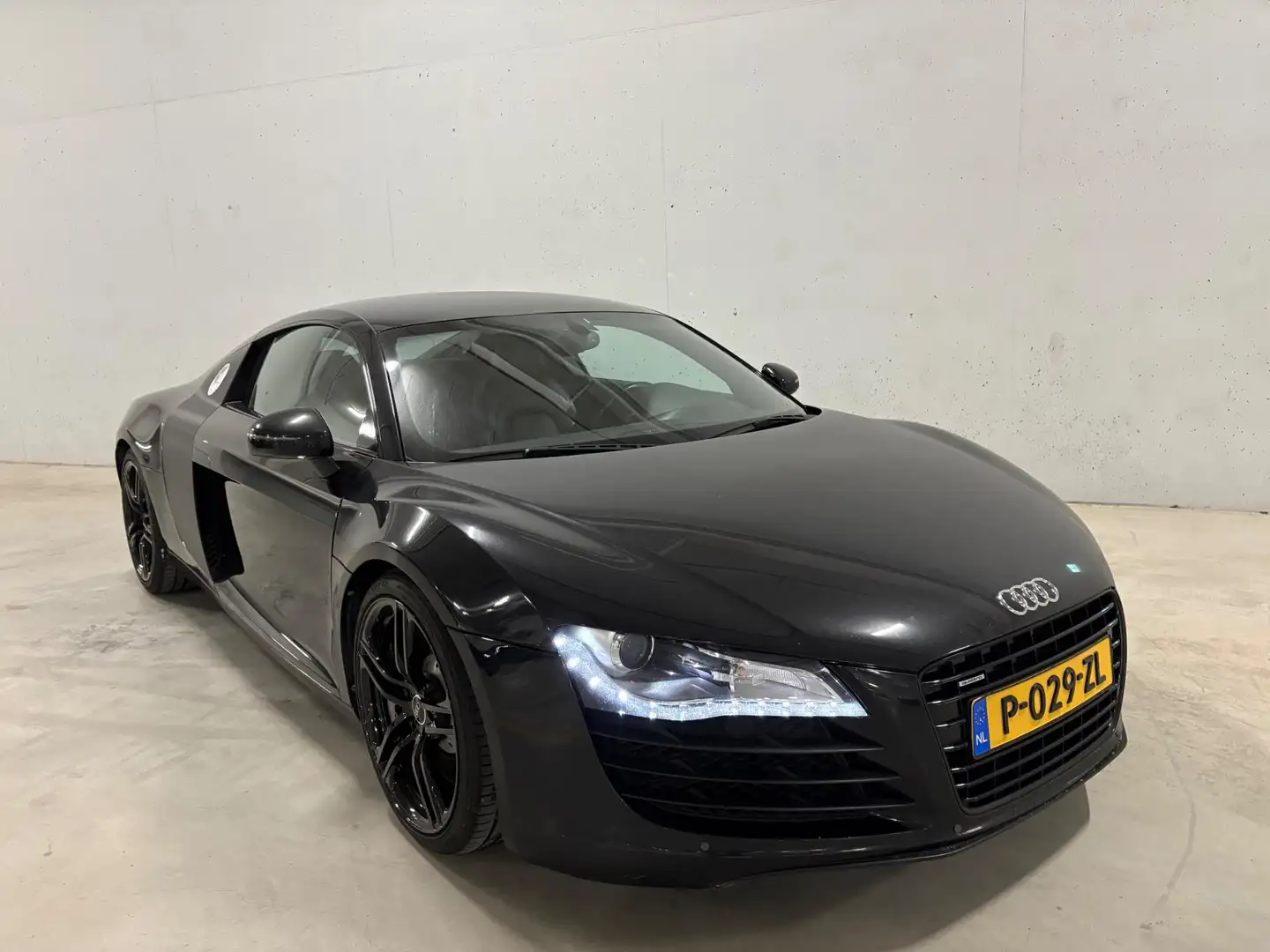 Audi R8 4.2 V8 FSI B&O Carbon Nieuwe Koppeling in 2023 Negro - 2