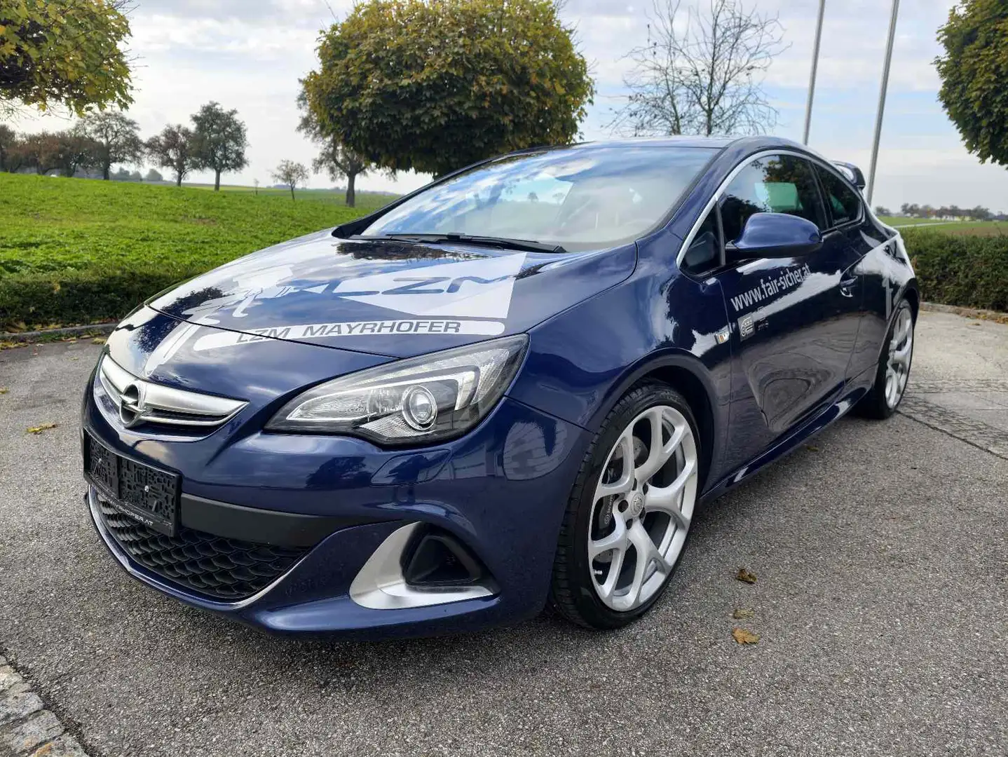 Opel Astra OPC Blau - 2