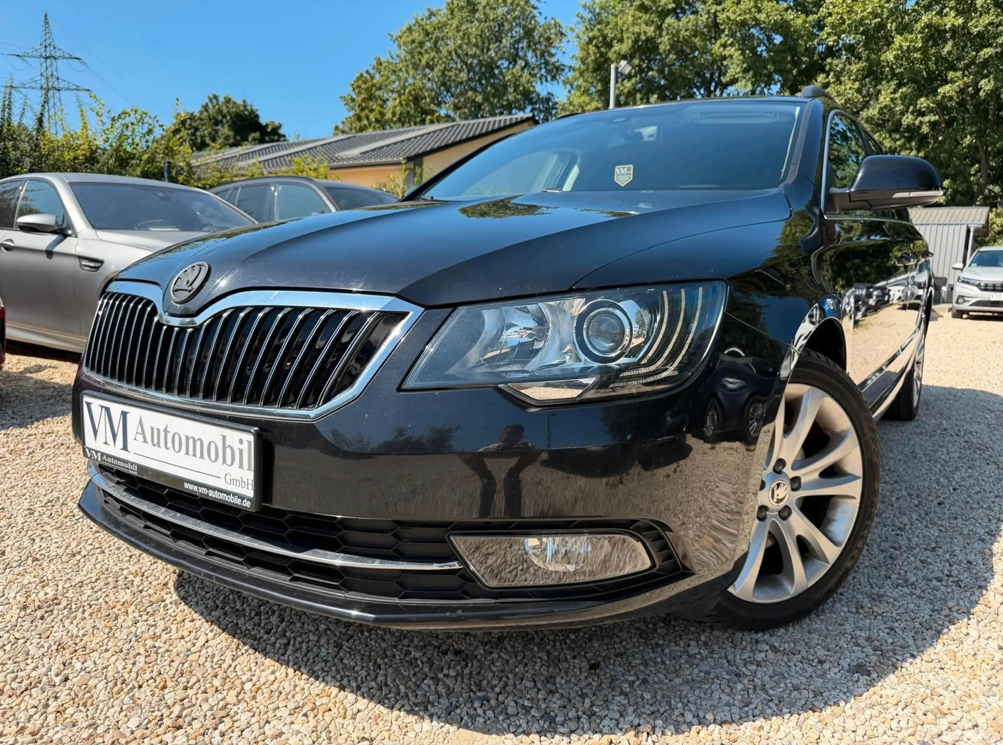 Skoda Superb Combi Exclusive Kam*SitzHz.*Klima*Navi