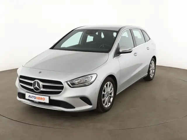 Mercedes-Benz B 180 Progressive*NAVI*PDC*SHZ*TEMPO*KLIMA*GARANTIE*