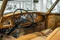 Rolls-Royce Phantom V Saloon by James Young Matching Numbers Gold - thumbnail 12