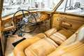 Rolls-Royce Phantom V Saloon by James Young Matching Numbers Gold - thumbnail 13