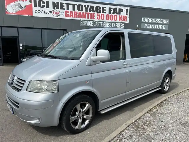 Volkswagen Transporter COMBI 2.5 TDI 174 Long 6pl Tiptronic A