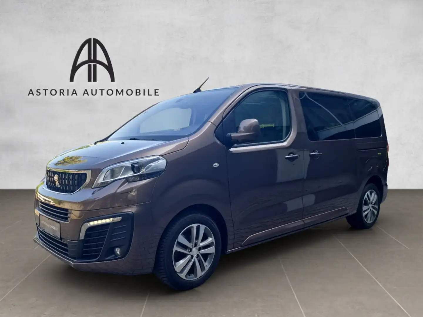 Peugeot Traveller Allure L2 PANO HuD ACC Kamera Xenon Orange - 1