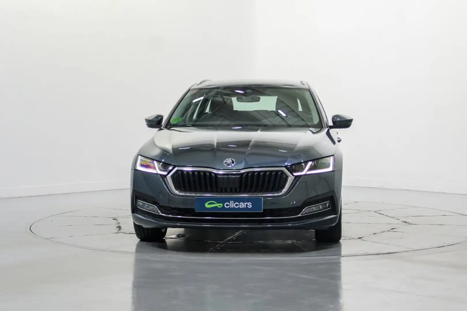 Skoda Octavia Combi 2.0TDI Style DSG 110kW Gris - 2