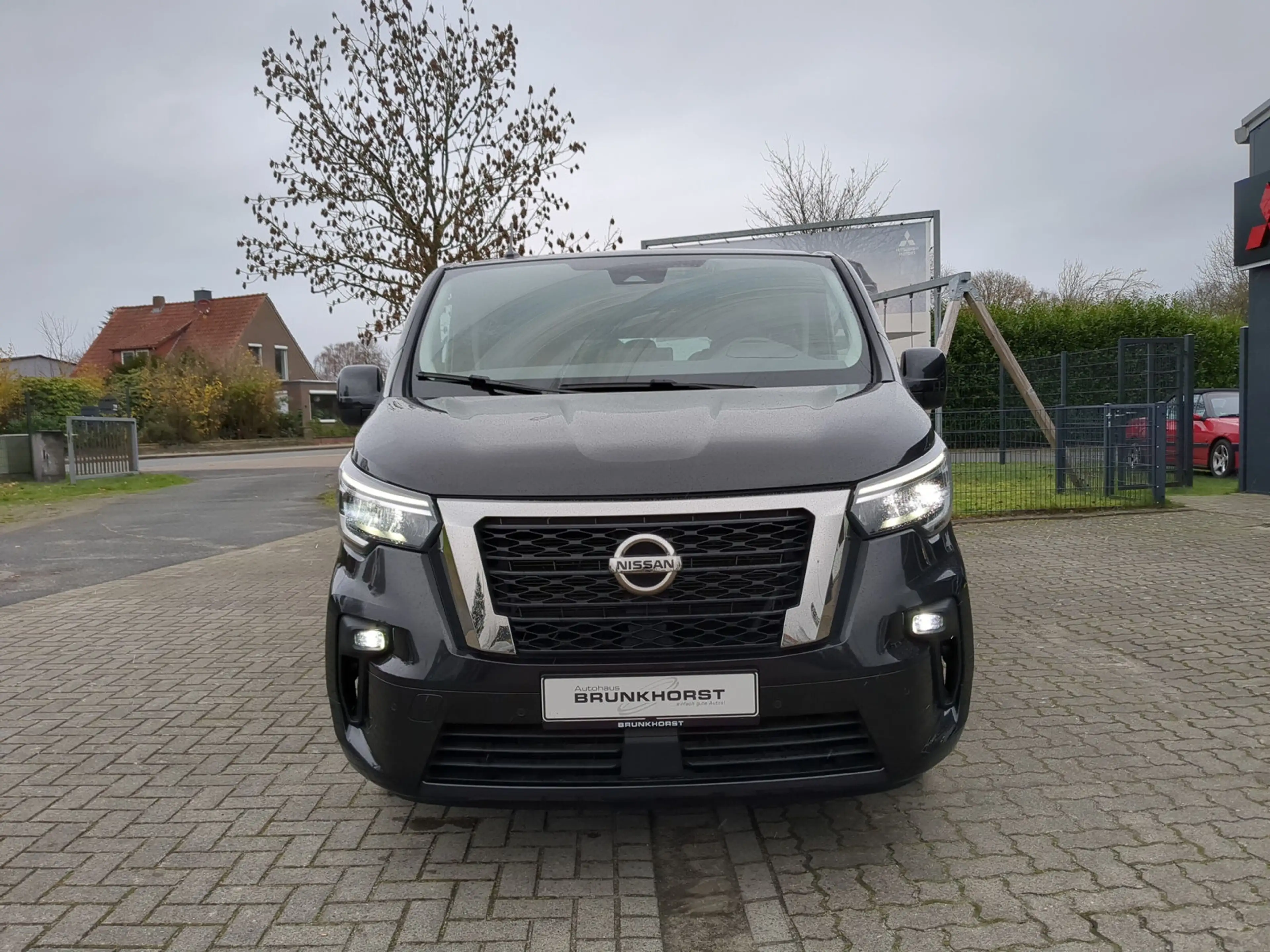 Nissan Primastar 2,8t dCi 170 DCT L1H1 Tekna — photo 3