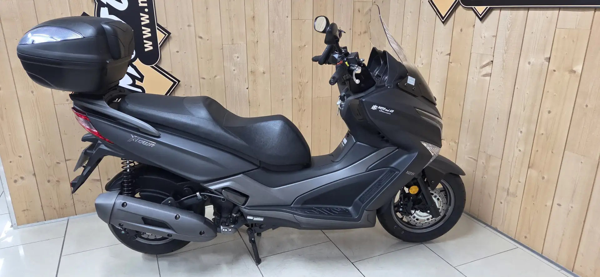 Kymco X-Town Noir - 1