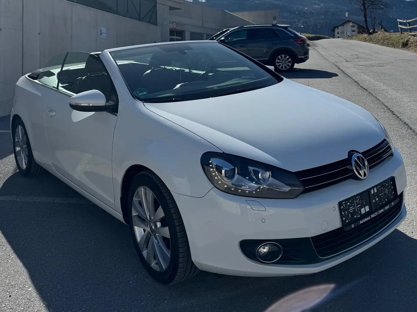 Volkswagen Golf Cabriolet Golf Cabrio 1,4 TSI Weiß - 1