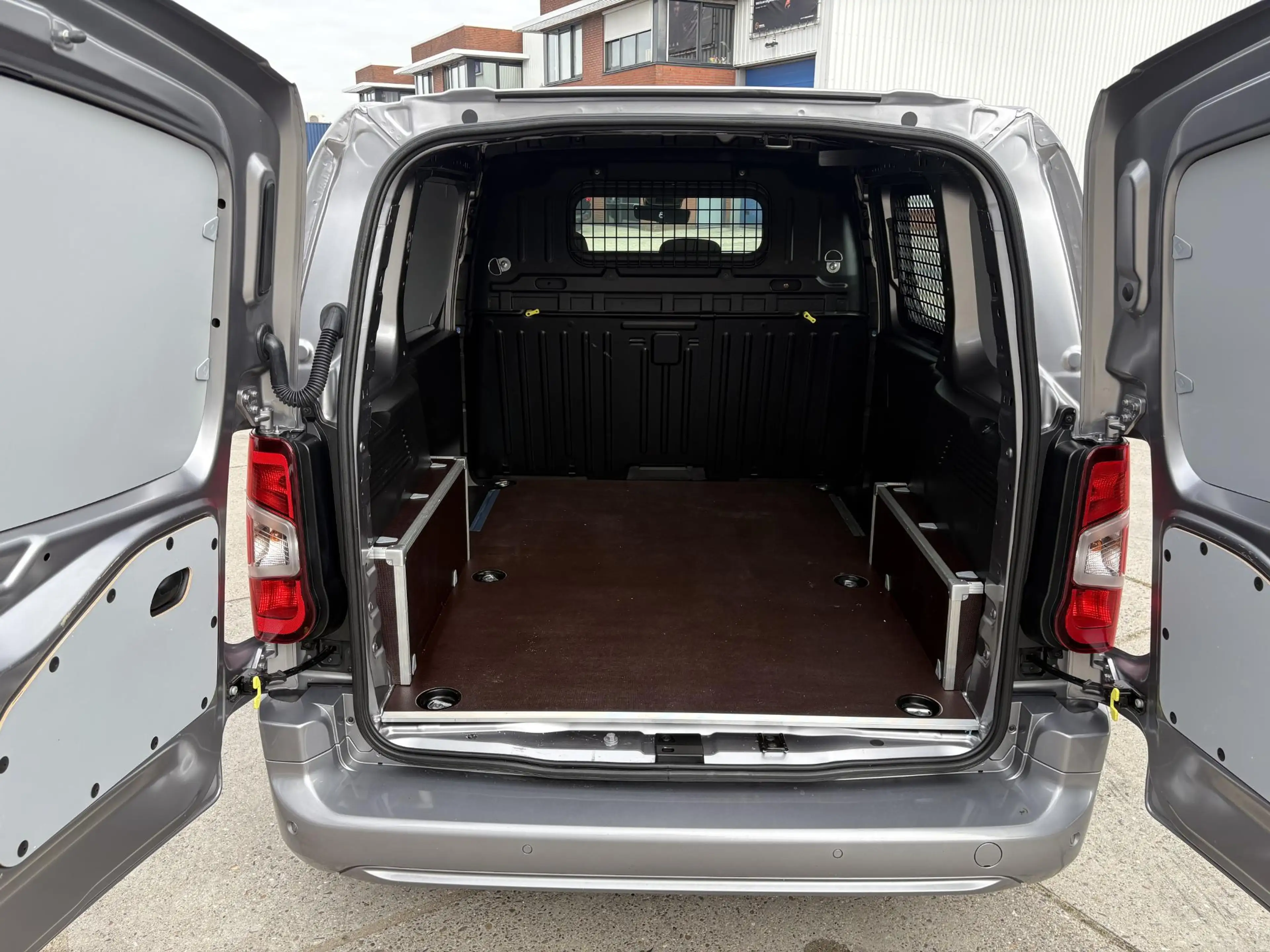 Peugeot Partner L1 1.5 BlueHDi 100pk S&S | 3-ZITS | CAMERA | NAVI — photo 7