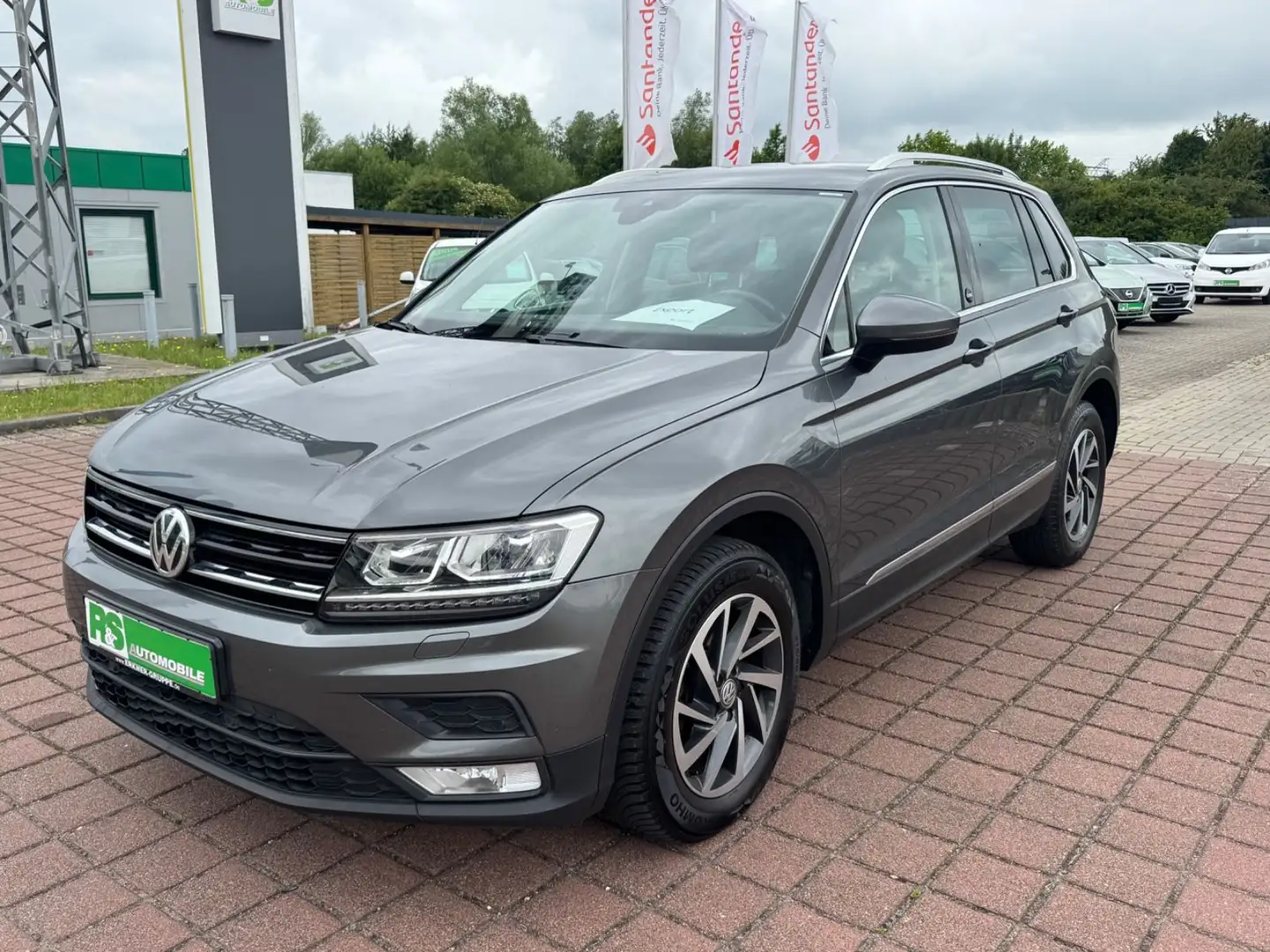 Volkswagen Tiguan 2.0TDI Sound DSG 4Motion ACC Grijs - 1
