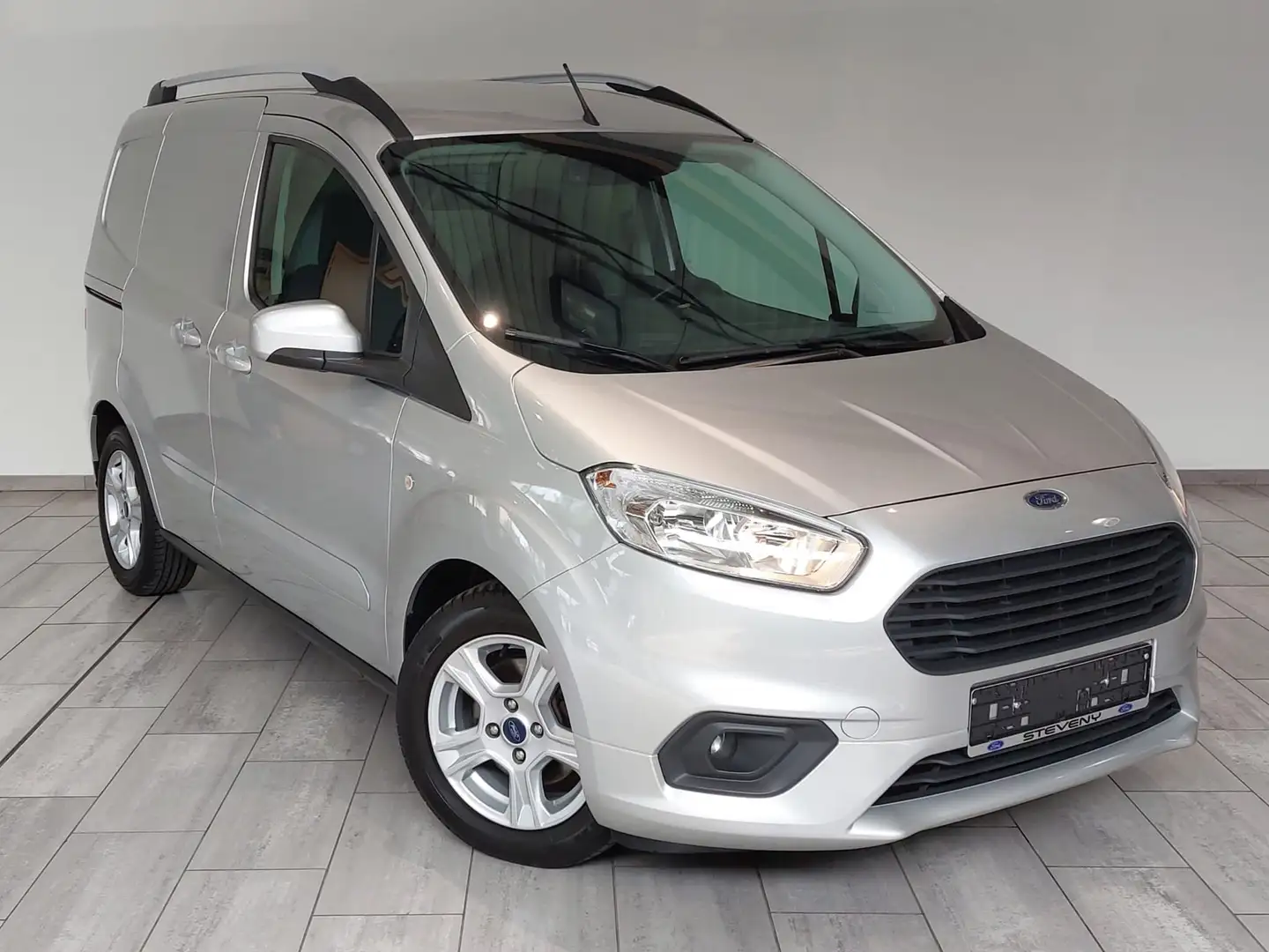 Ford Transit Courier TREND 1.0 EcoBoost 100CV S/S (EU6d)*PARK PILOT* Argent - 2