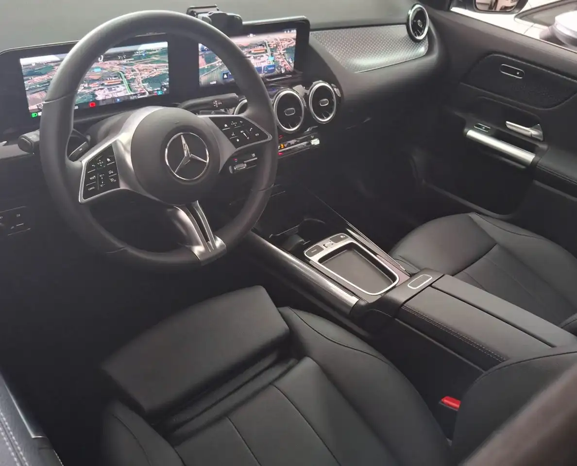 Mercedes-Benz GLA 2026 — фото 15