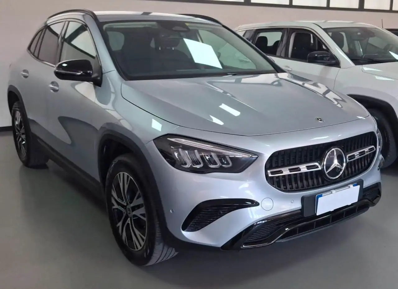 Mercedes-Benz GLA 2026