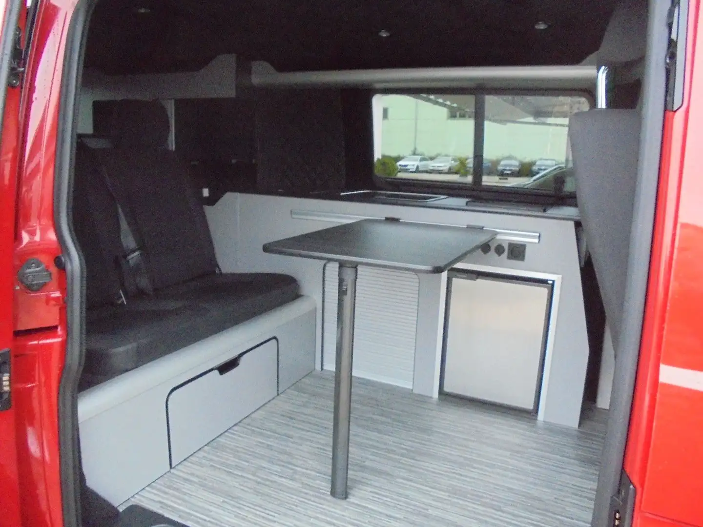 Volkswagen T6 California T6 lang*CAMPER*NAVI*STANDHEIZUNG*KLIMA*WOHNMOBIL Rot - 2