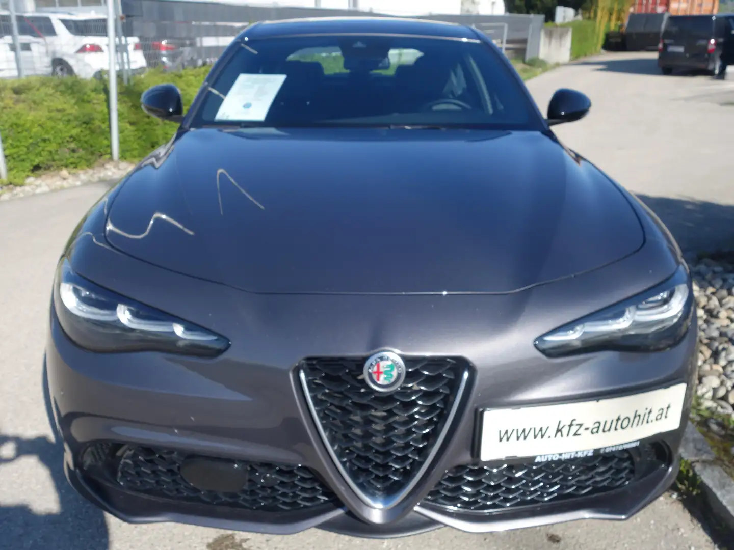 Alfa Romeo Giulia Giulia Ti 2,0 280 AT8 Q4 Ti ***leasingfähig*** Grau - 2