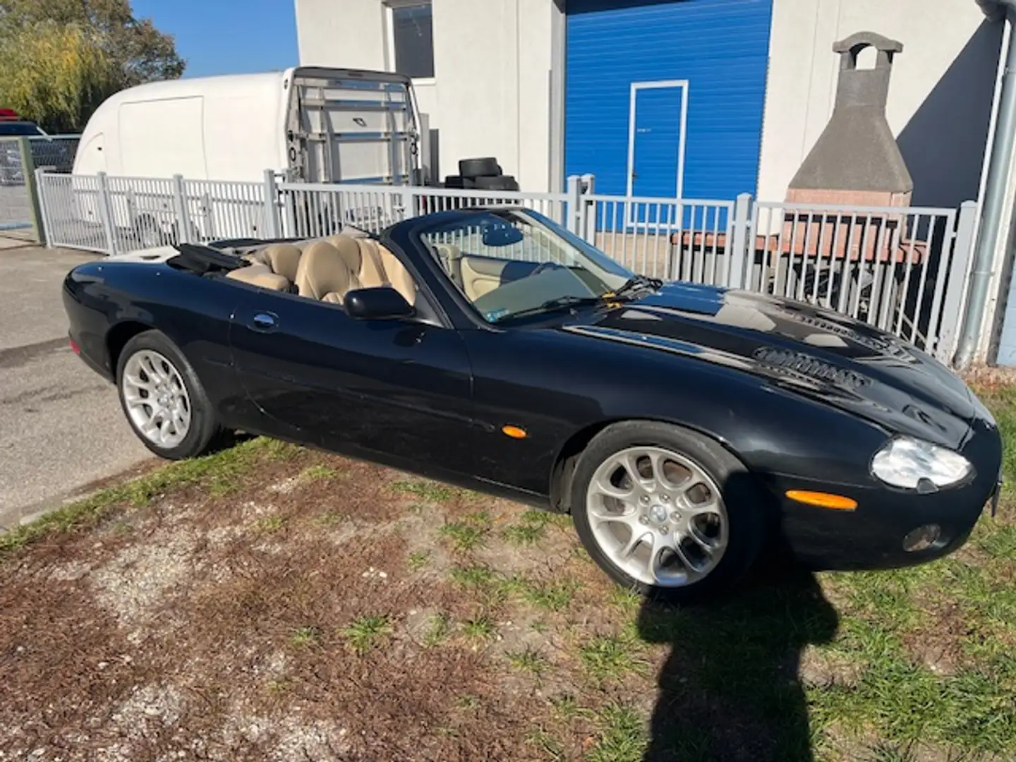 Jaguar XK8 XK8 Cabrio Schwarz - 1