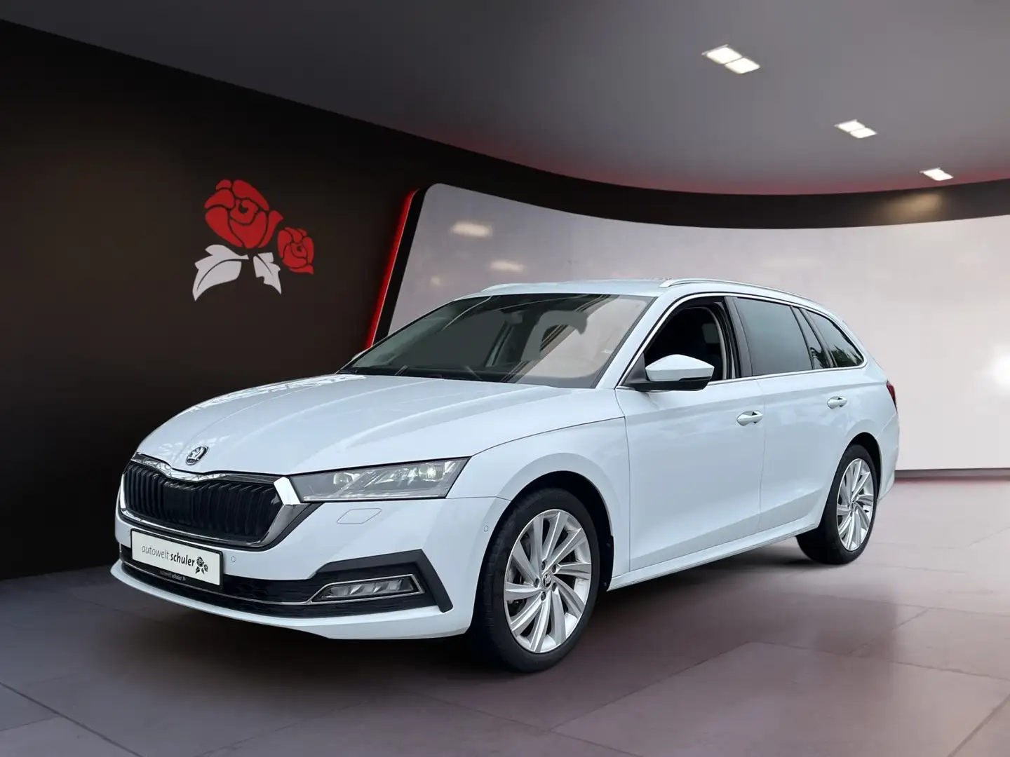 Skoda Octavia Combi 2,0 TDI DSG Style AHK Weiß - 2