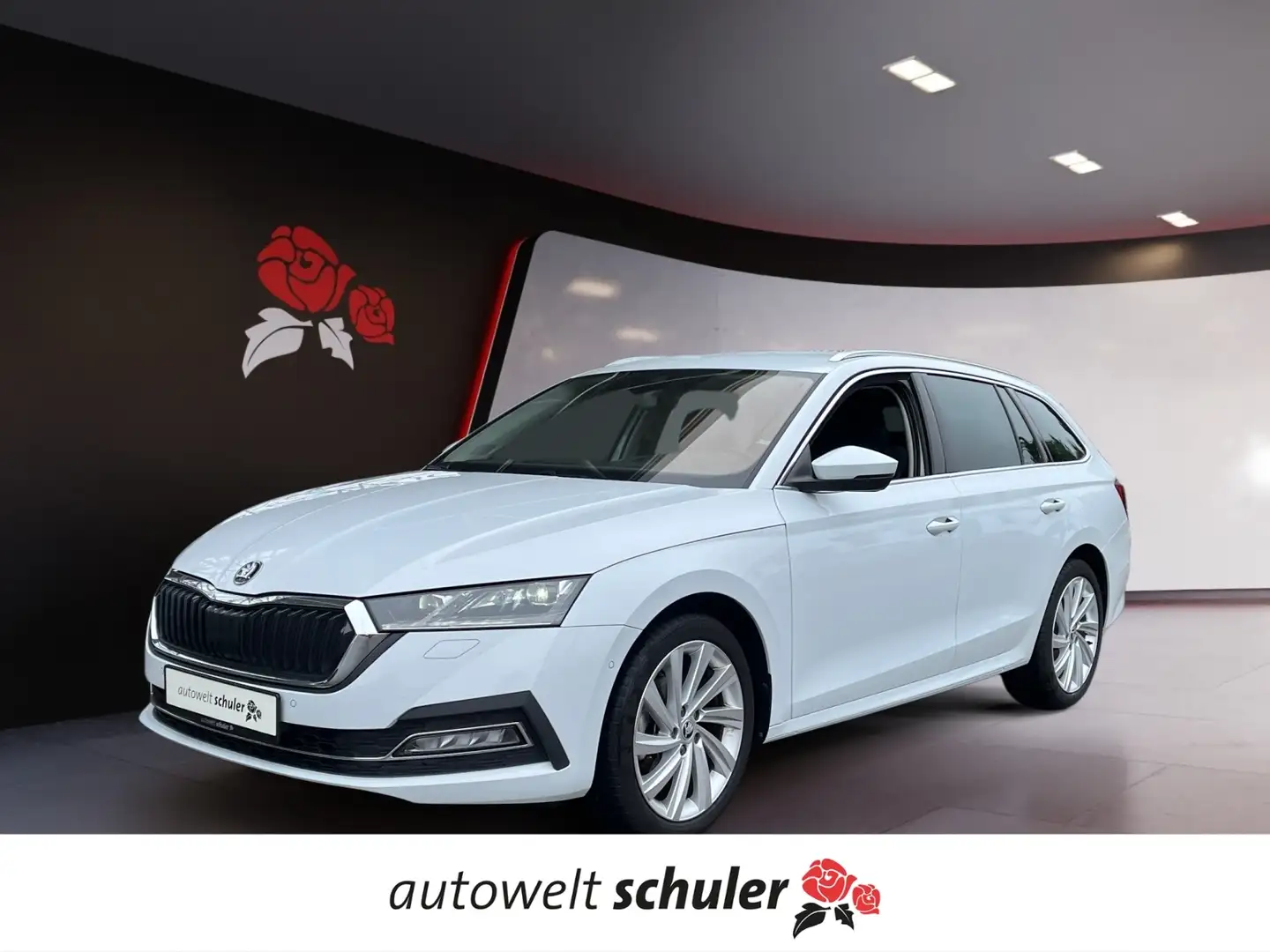 Skoda Octavia Combi 2,0 TDI DSG Style AHK Weiß - 1