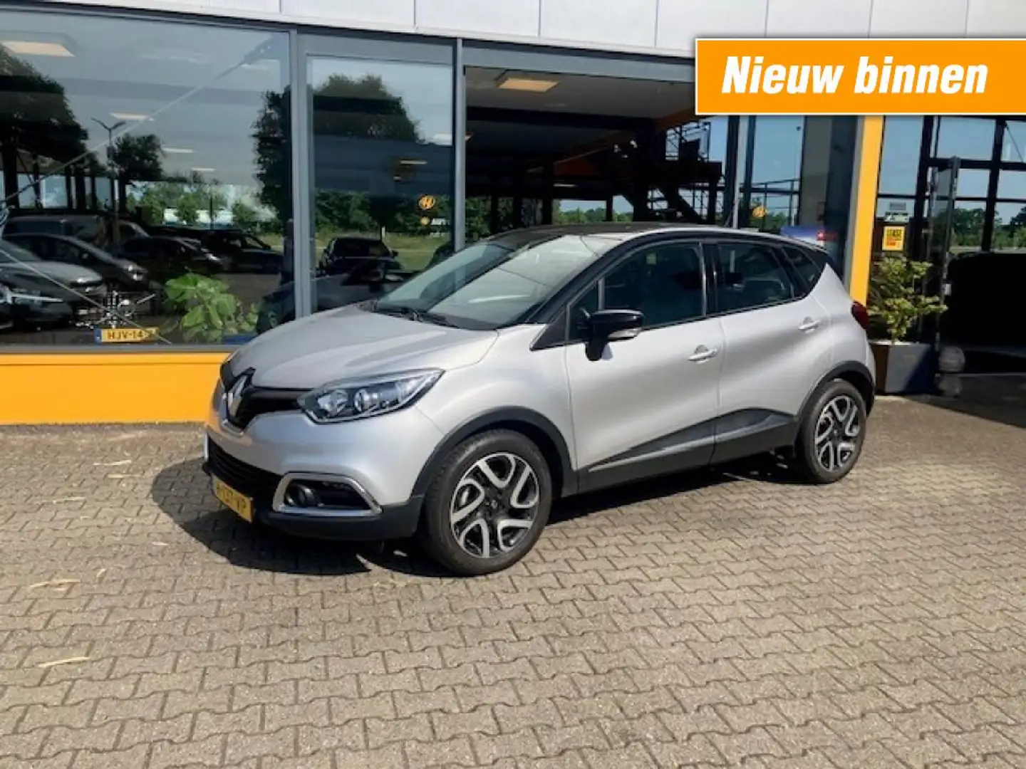 Renault Captur 1.2 TCe Dynamique - camera - navi - stoelverwarmin Zilver - 1