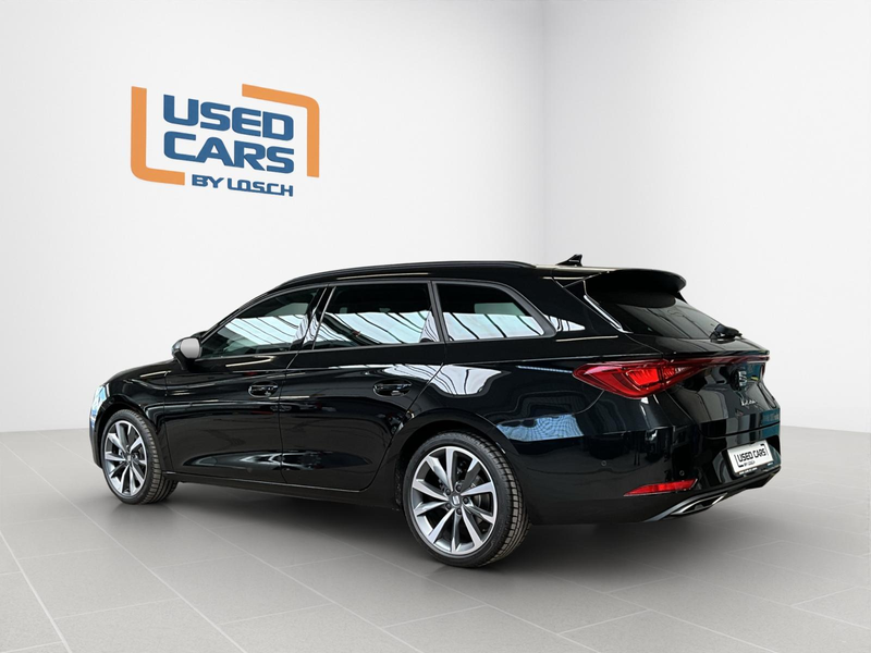 SEAT Leon ST+FR+DSG+Matrix-LED+Pano+P.Vision+AHK — photo 5