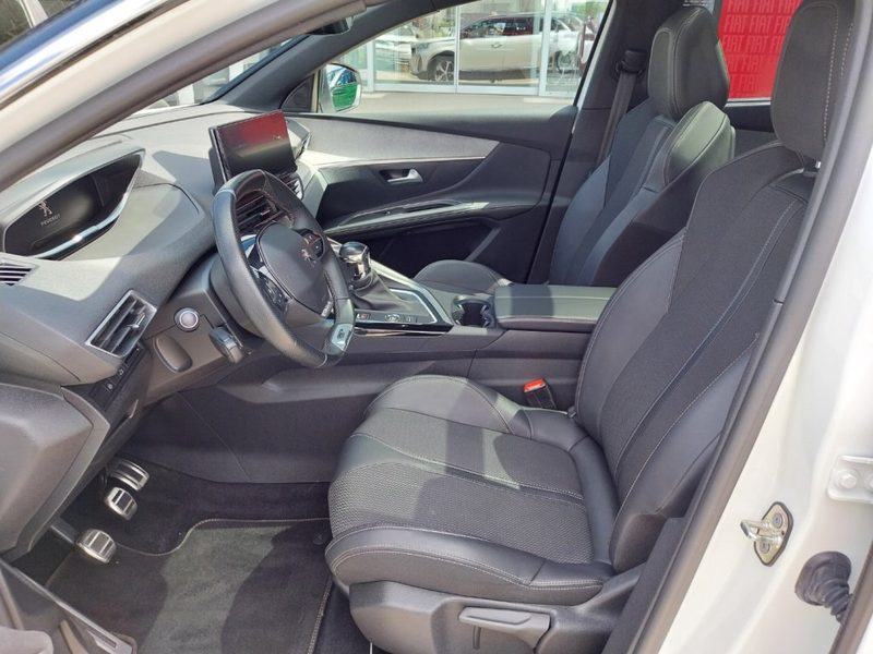Peugeot 5008 GT PT130 — photo 6