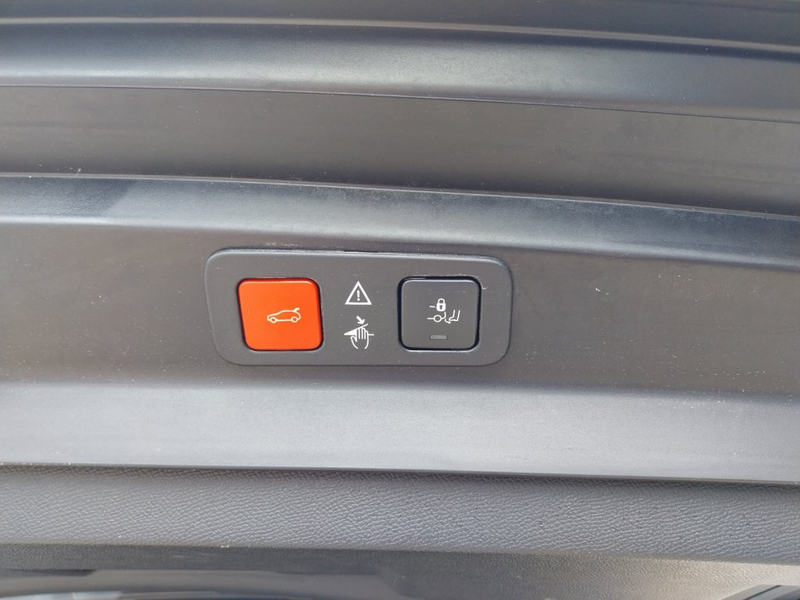 Peugeot 5008 GT PT130 — photo 27