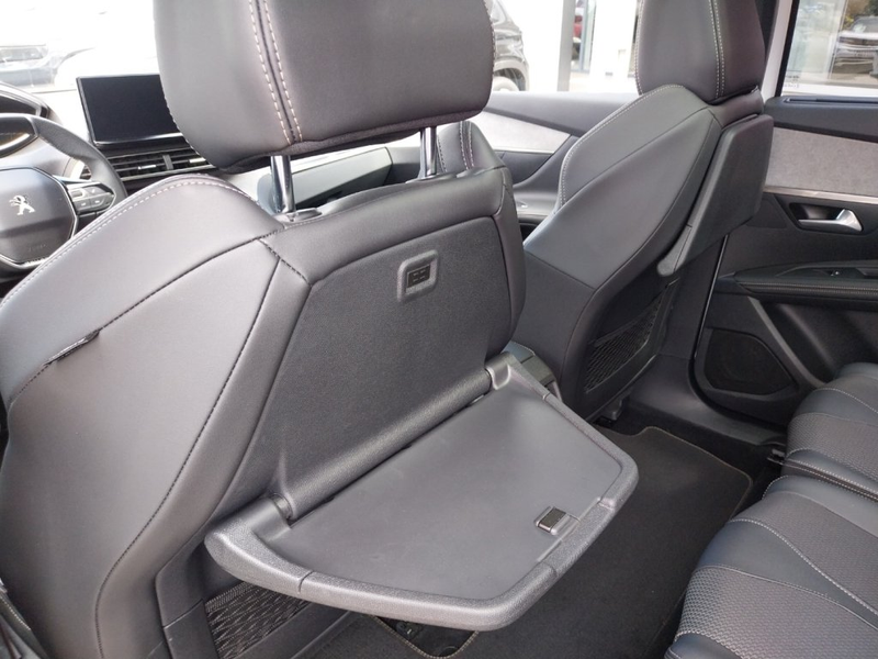 Peugeot 5008 GT PT130 — photo 20
