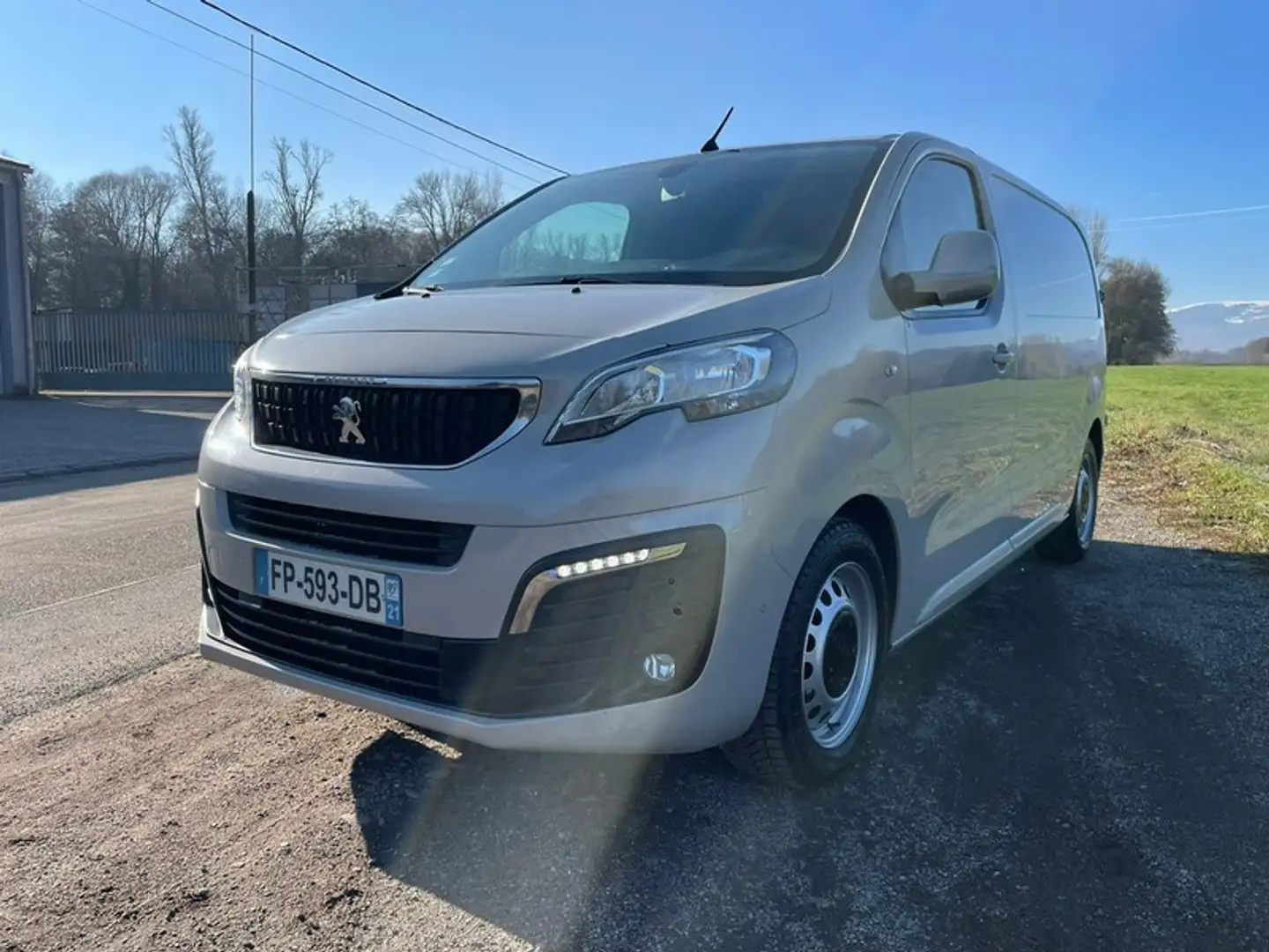 Peugeot Expert 2.0 blue HDi 16V EAT8 177ch Beige - 1