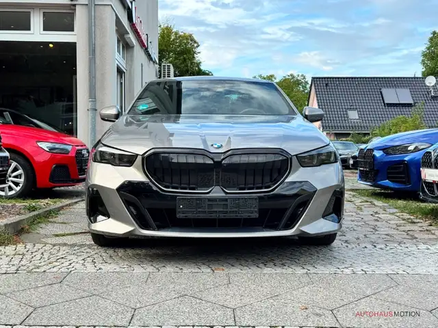 BMW 5 Series view 2