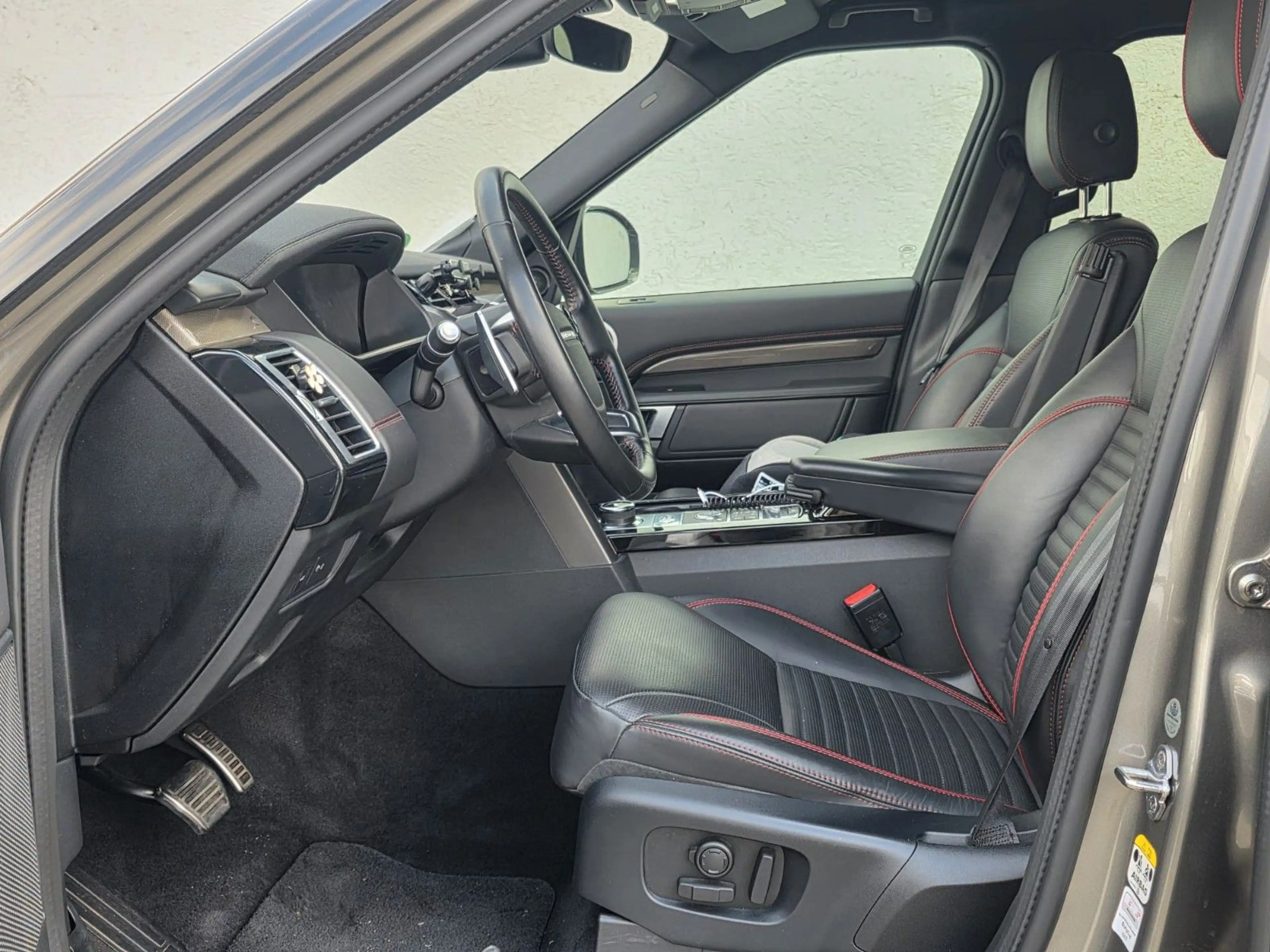 Land Rover Discovery 5 HSE SD4 -Leder/Gepflegt/Allwetter- — photo 7