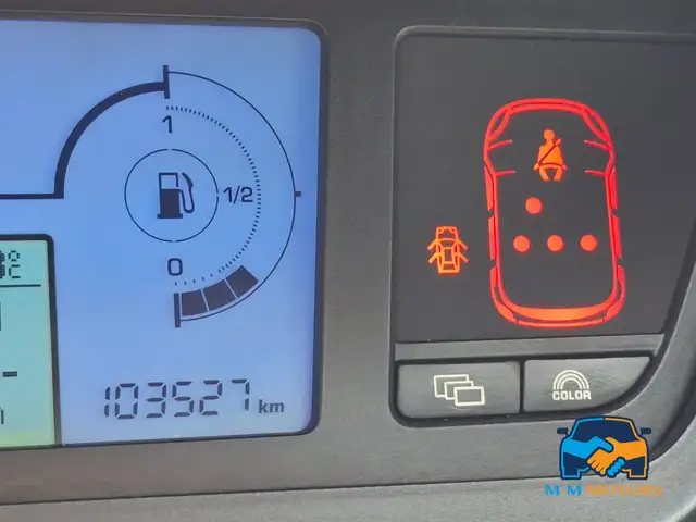 Citroen C4 Picasso view 12
