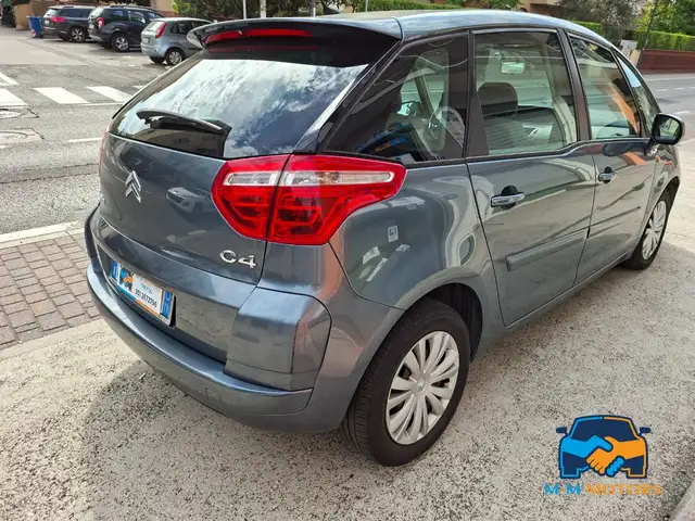 Citroen C4 Picasso view 8