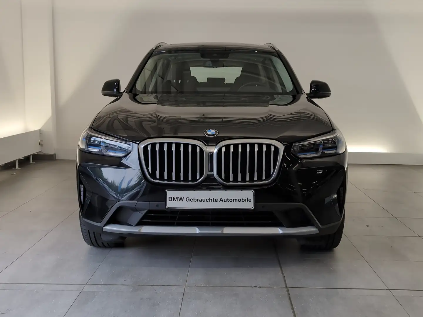 BMW X3 xDrive30d Navi/Laser/Pano/AHK/KomfZg/HiFi/DAB Pano Schwarz - 2