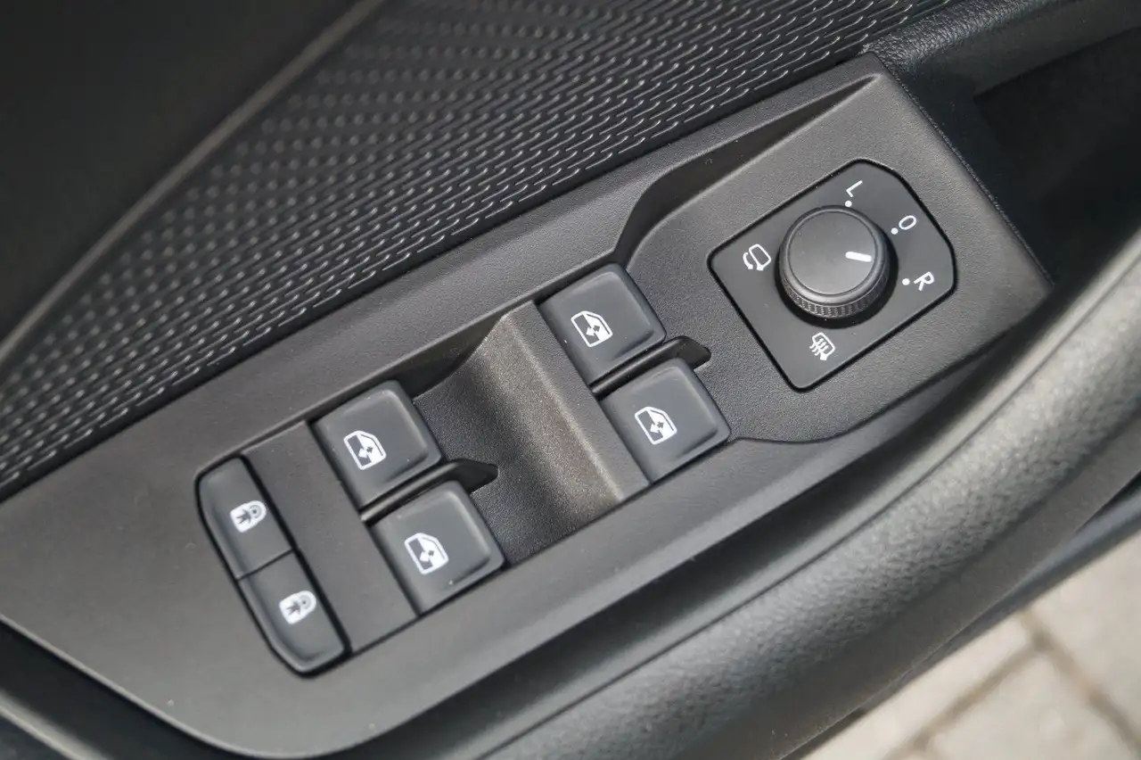 Skoda Octavia Combi 1.5 TSI *App Connect*Anhängerkuppl, миниатюра 18