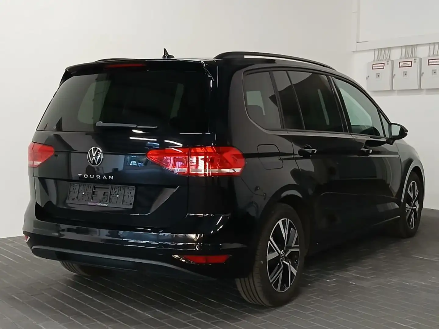 Volkswagen Touran Comfortline PANORAMA/MASSAGE/STNDHZNG/RFK Schwarz - 2