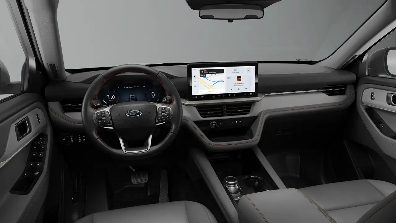 Ford Explorer снимка Ford Explorer