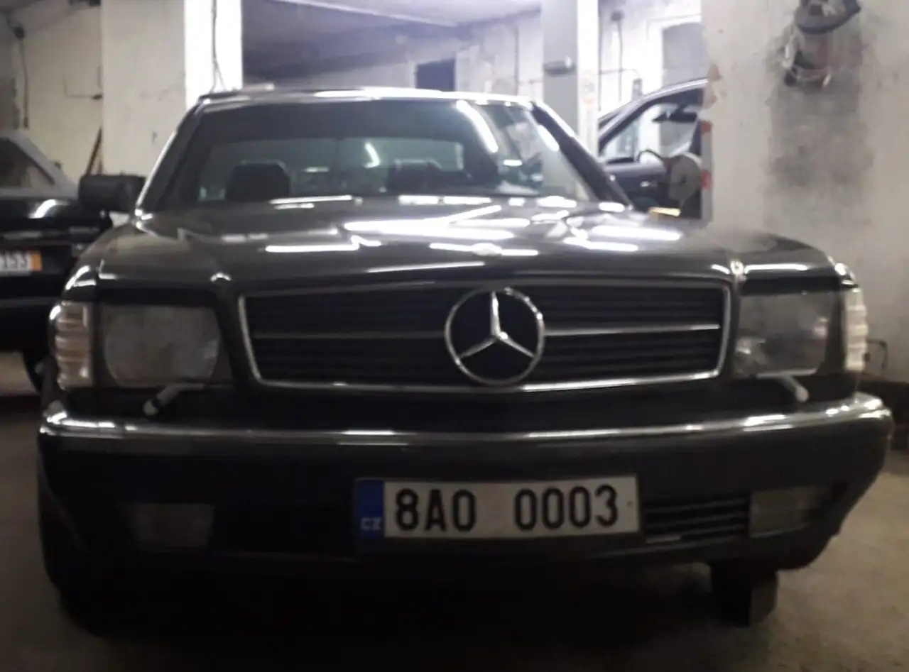 Mercedes-Benz 300 SEC 126, foto 1