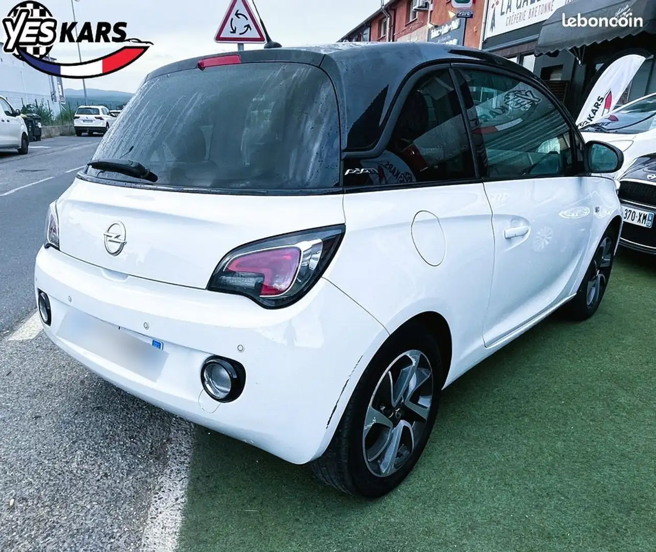 Opel Adam Rocks 1.4 Twinport 87ch-CHAINE DE DISTRIBUTION Blanc - 2