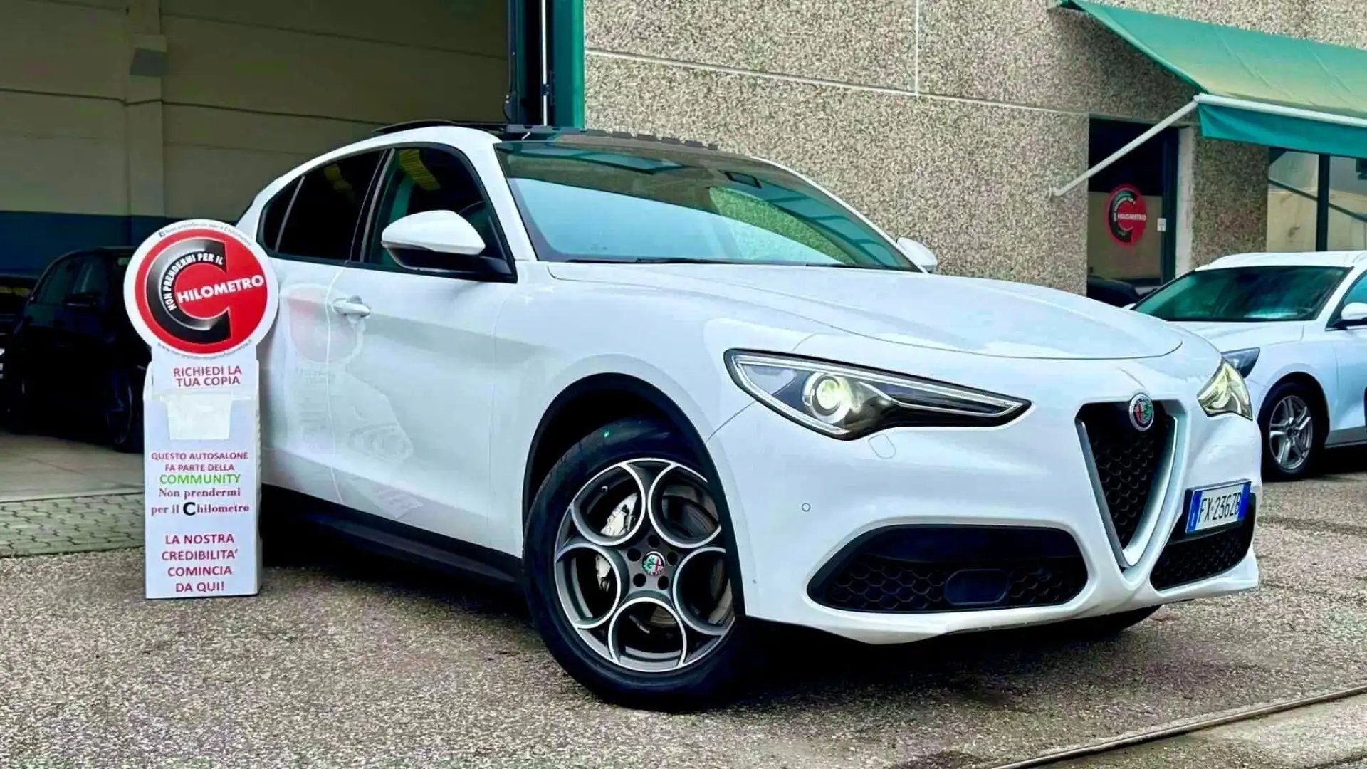 Alfa Romeo Stelvio 2.2 Turbodiesel 190 CV AT8 RWD Executive Bianco - 1