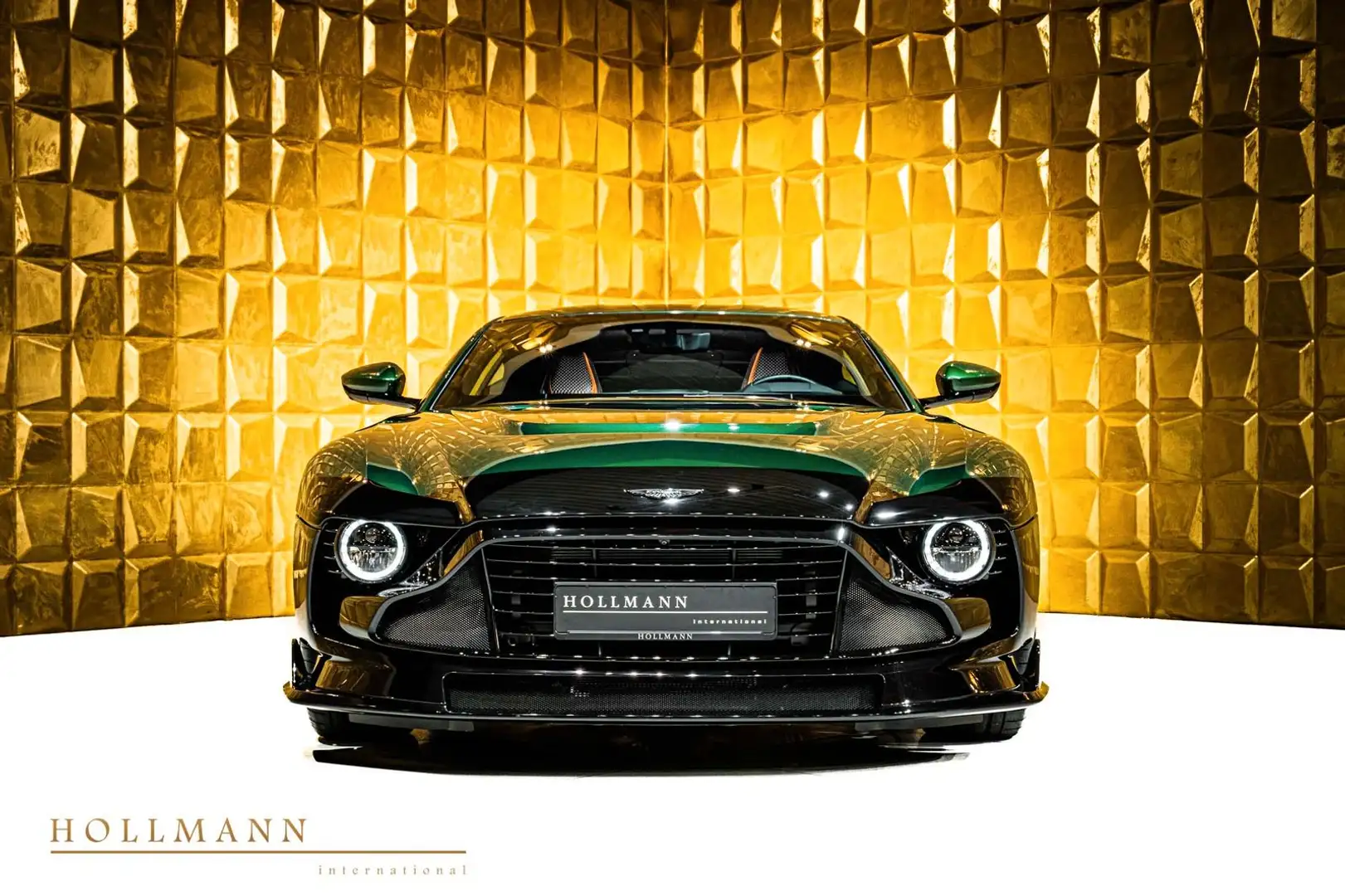 Aston Martin Valour + 1 of 110 + Grün - 2