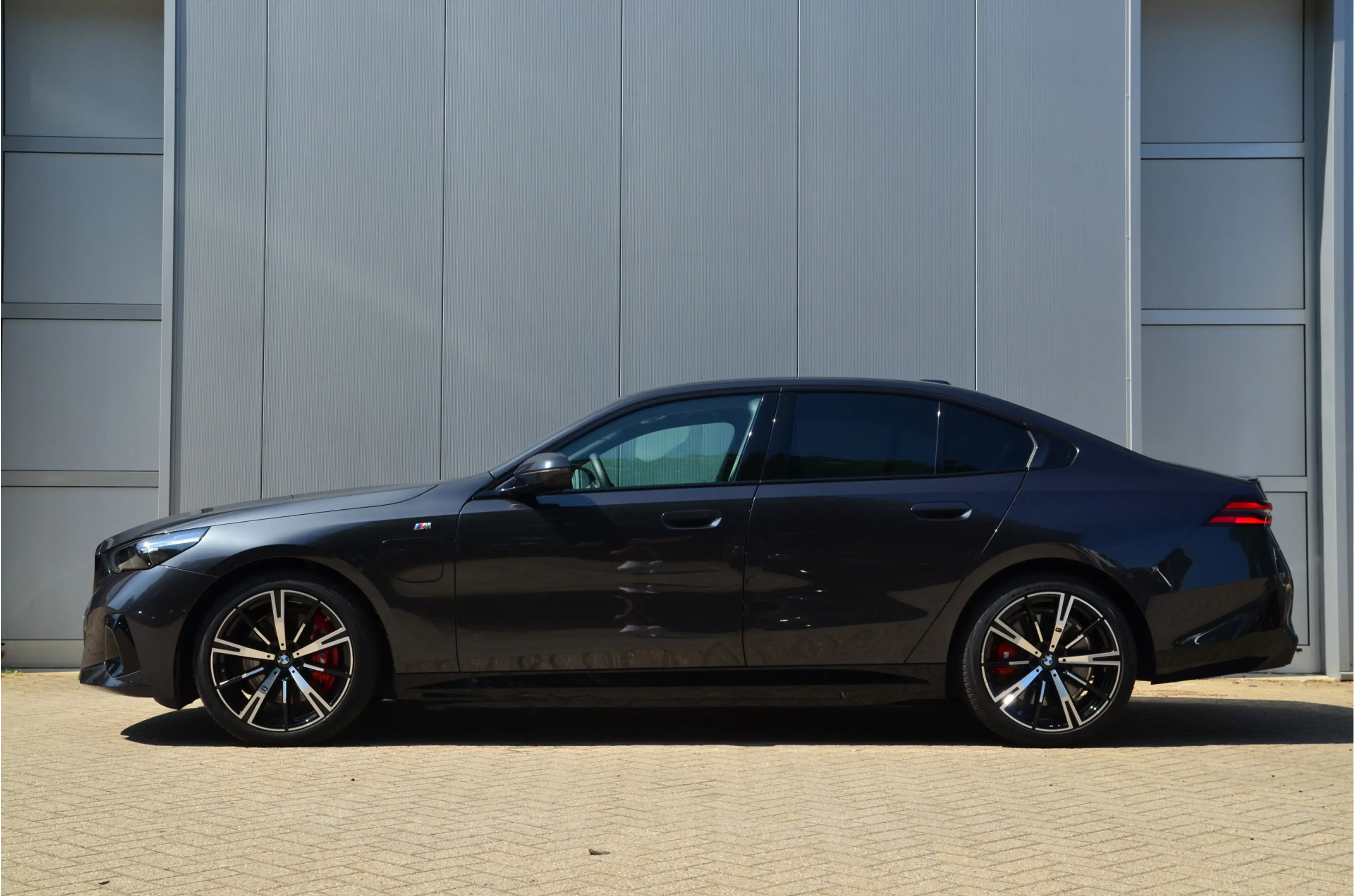 BMW 550 5 Serie 550e xDrive M Sport Automaat / Trekhaak / — photo 7