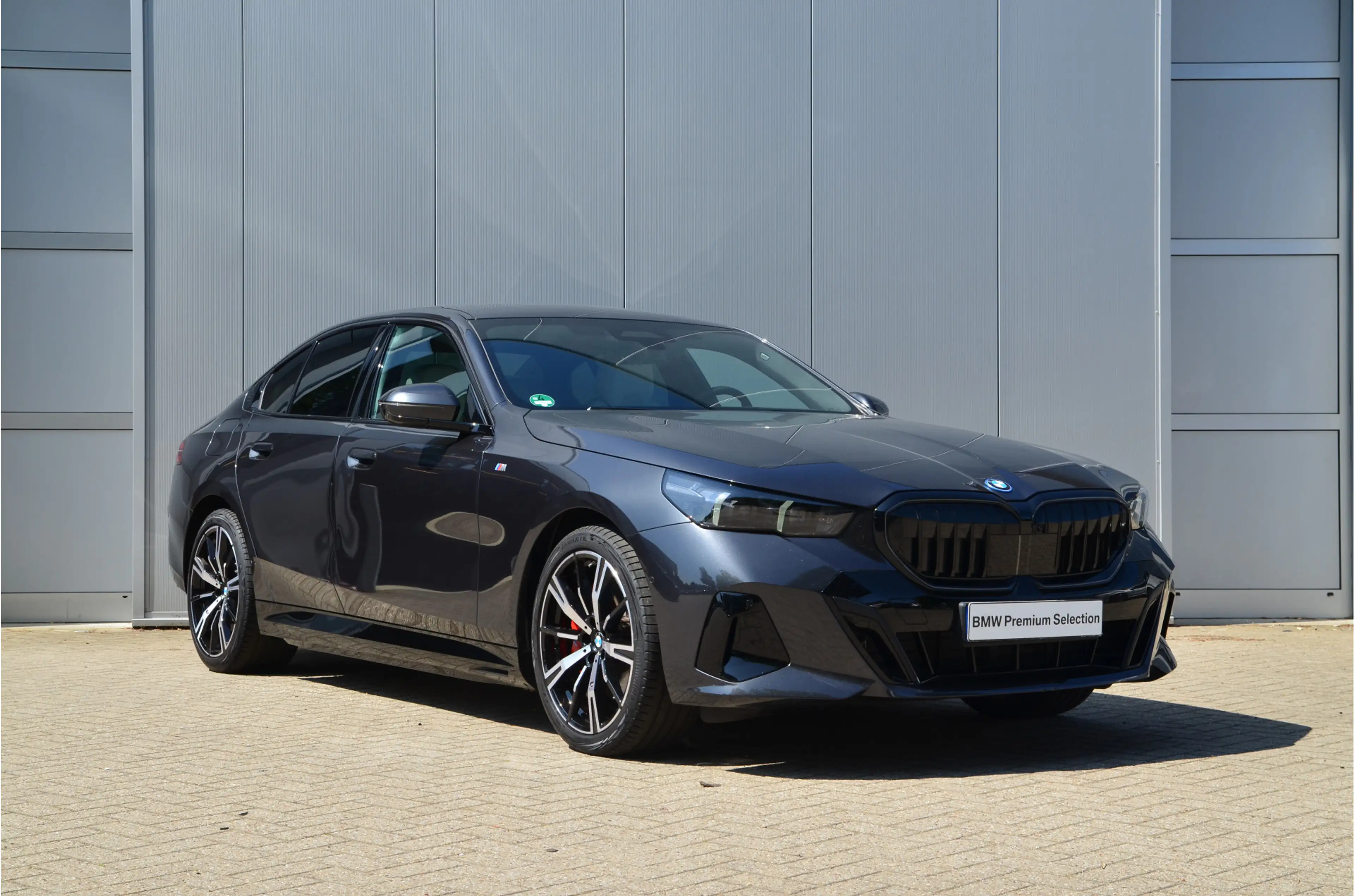 BMW 550 5 Serie 550e xDrive M Sport Automaat / Trekhaak / — photo 8