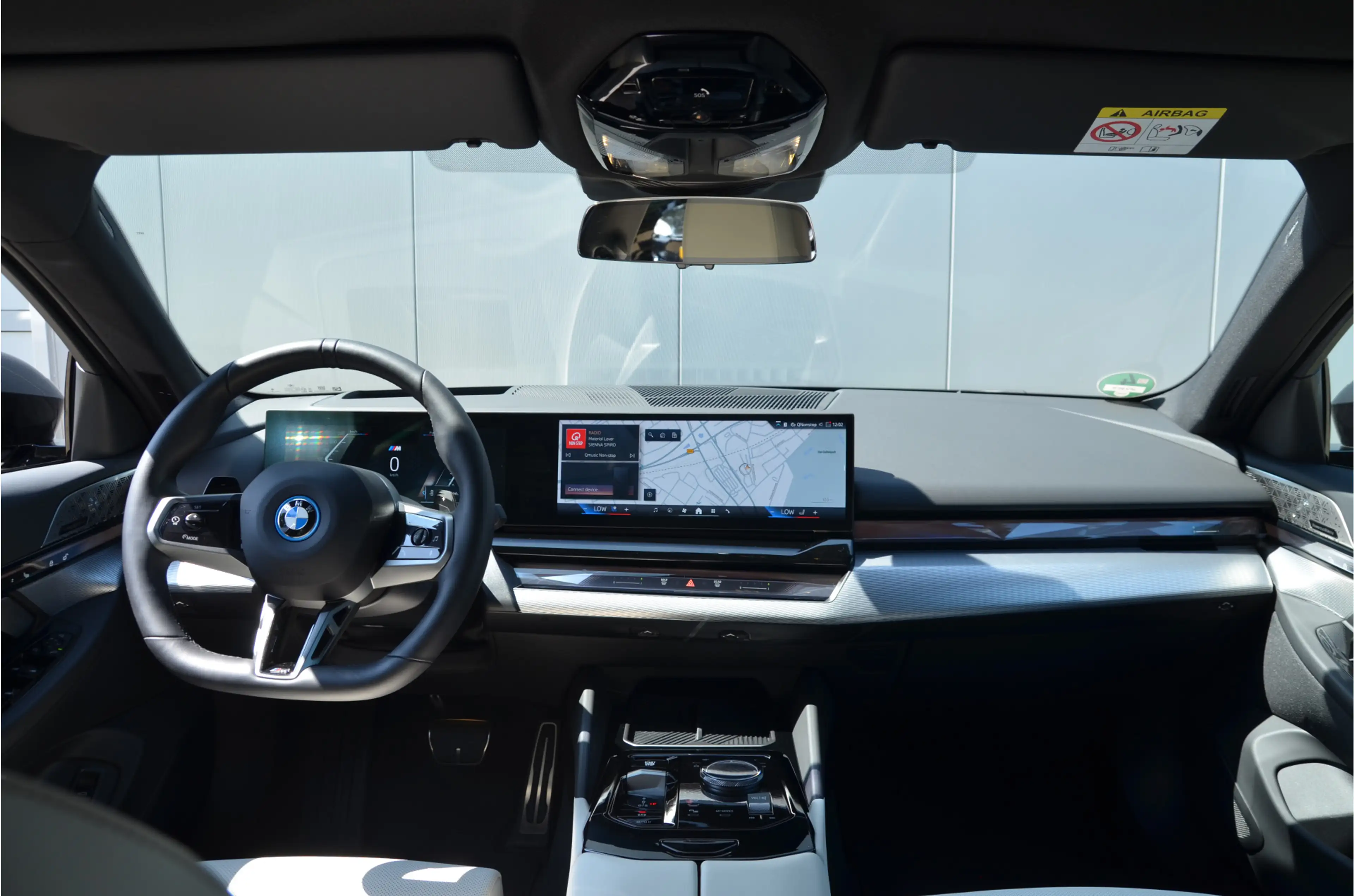 BMW 550 5 Serie 550e xDrive M Sport Automaat / Trekhaak / — photo 10