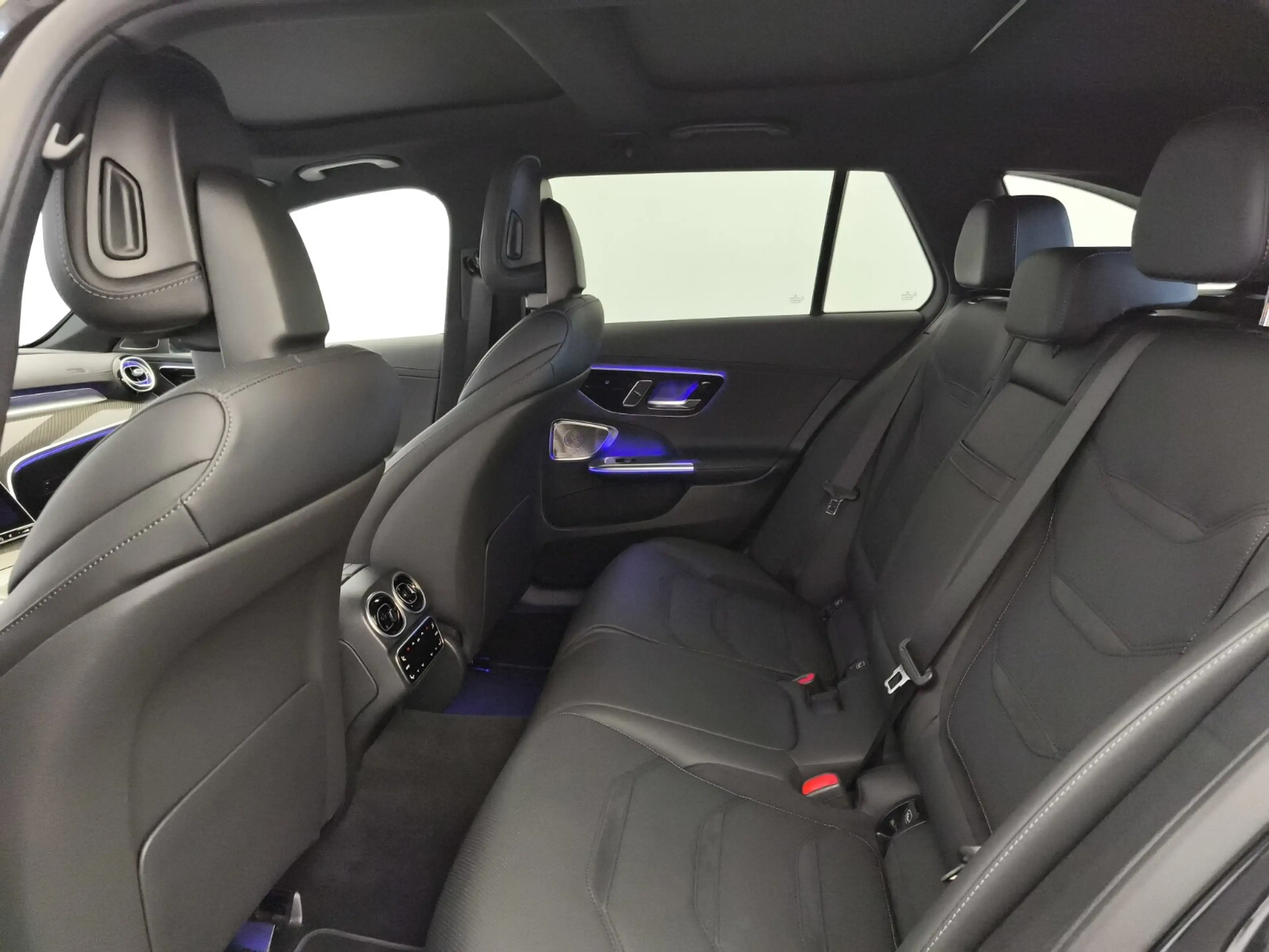 Mercedes-Benz C 63 AMG C 63 T S E Premium Drivers 2x Night Burmester Navi — photo 12