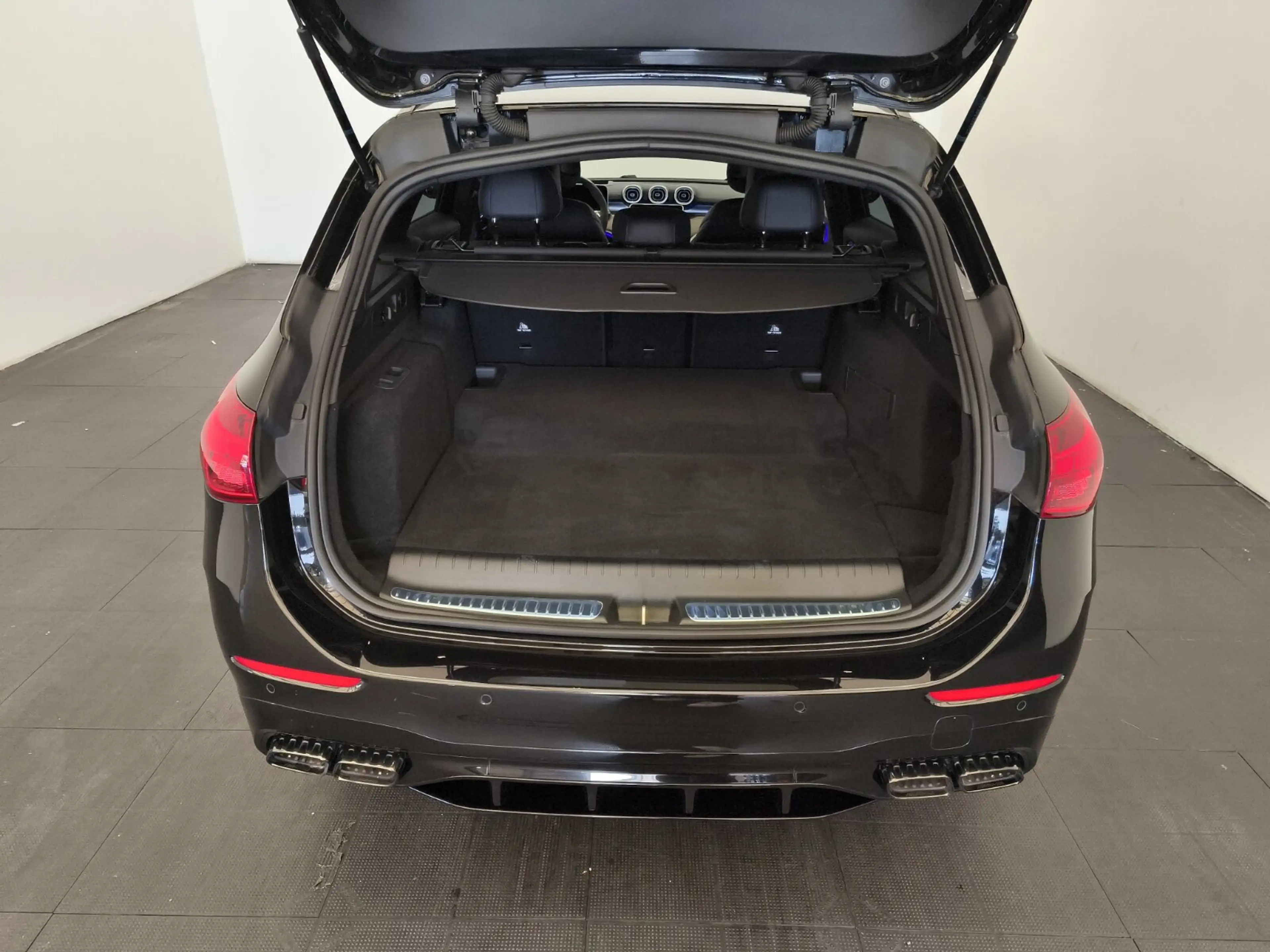 Mercedes-Benz C 63 AMG C 63 T S E Premium Drivers 2x Night Burmester Navi — photo 10