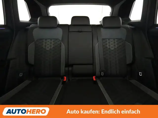 Volkswagen Tiguan view 15