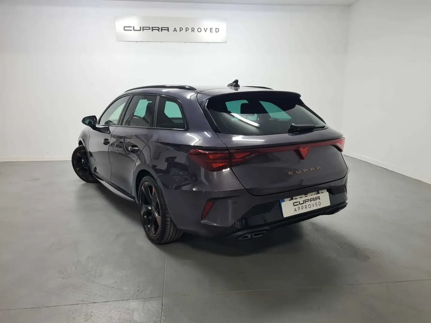 CUPRA Leon Sportstourer 1.5 eTSI 110 DSG Burdeos - 2