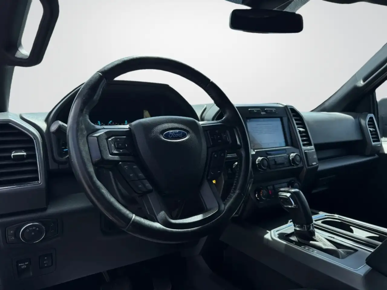 Ford F 150 снимка Ford F 150