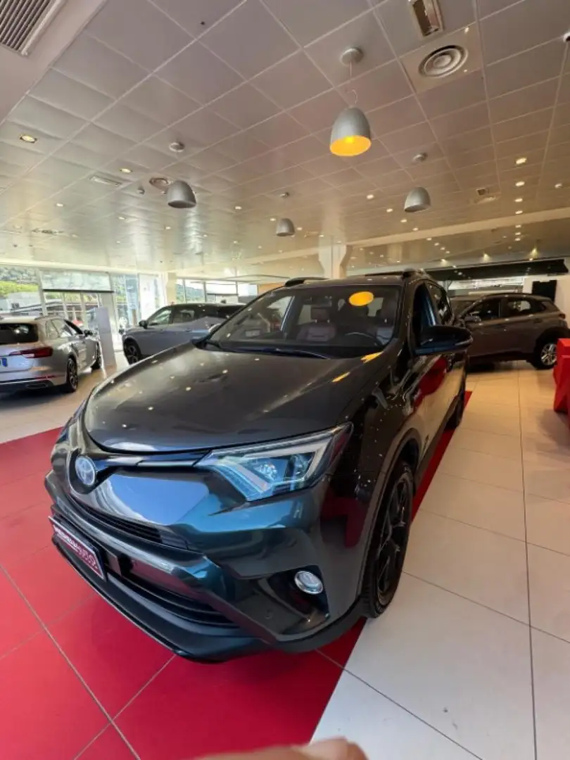 Toyota RAV 4 MY23 RAV4 2.5 Hybrid 2WD Lounge Grau - 1